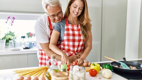 Dieta saudável entre 40 e 60 anos pode prevenir declínio cognitivo