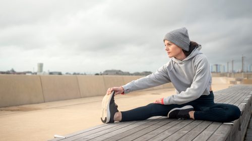 Como manter o corpo ativo em dias frios: estratégias para não abandonar o movimento no inverno