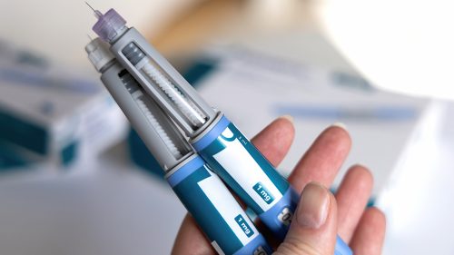 Fiocruz e EMS firmam parceria para produzir canetas emagrecedoras no Brasil