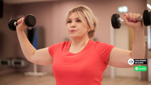 Como treinar durante a menopausa: adaptações para resultados seguros e eficazes