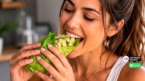 Wrap de alface com atum e abacate: leveza no prato em quinze minutos